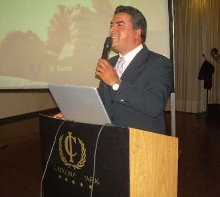 Alberto Conti speaking